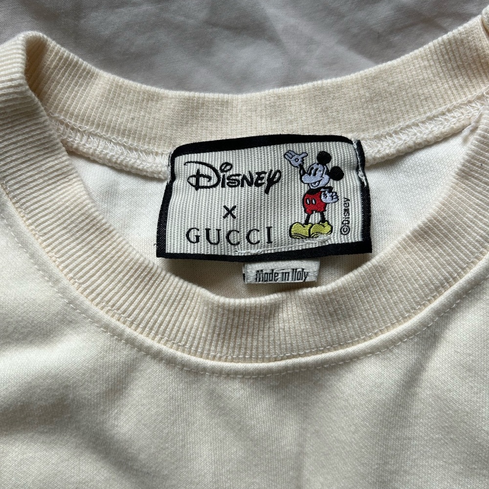 Gucci Cream Crewneck Sweater with Iconic Mickey Mouse Design - Picture 2 of 8